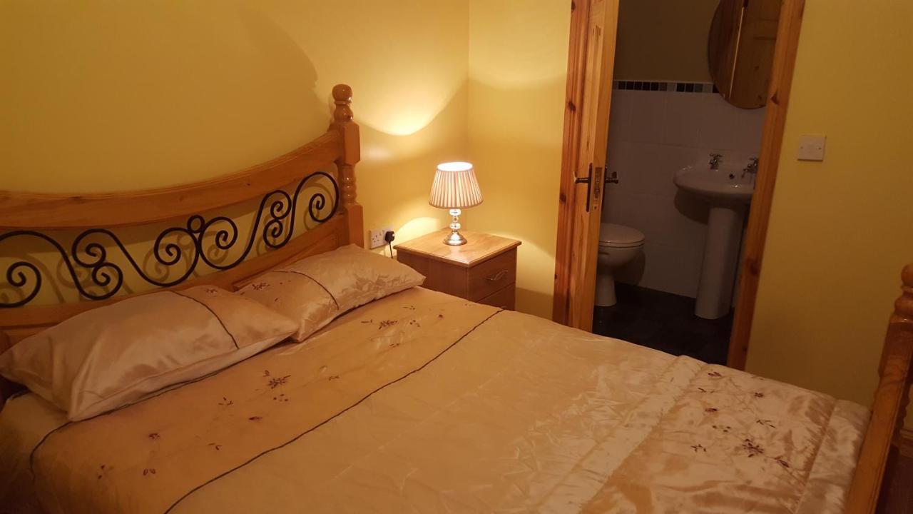 Sliabh Liag Inn Carrick  Extérieur photo